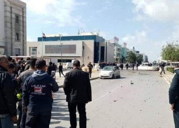 تفجير انتحاري أمام السفارة الأميركية في تونس 1