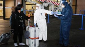 عاجل..الصين تتخذ الإجراءات لمنع قدوم وباء "كورونا" من الخارج (صور) 5