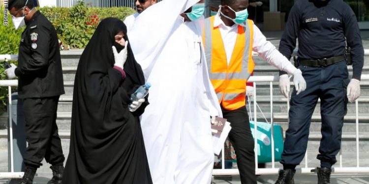 قطر تسجيل ثاني حالة وفاة بسبب فيروس كورونا 1