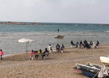 منع استقبال المواطنين بشواطئ الإسكندرية 2