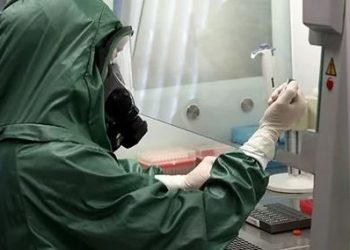 تعافى مريض إسباني من فيروس "كورونا" باستخدام عقاقير فيروس آخر 2