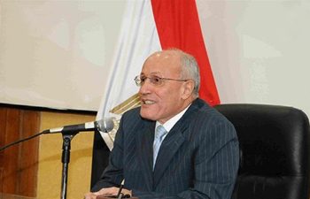 محمد العصار وزير الدولة للإنتاج الحربي