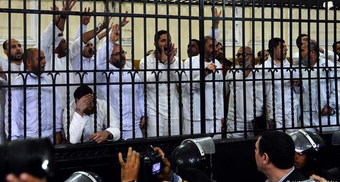 المحكمة العسكرية تنظر اليوم إعادة محاكمة 9 متهمين فى أحداث عنف بالمنيا 1
