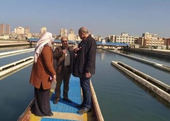 رئيس مياه شرب الإسكندرية يتفقد مياه المحمودية