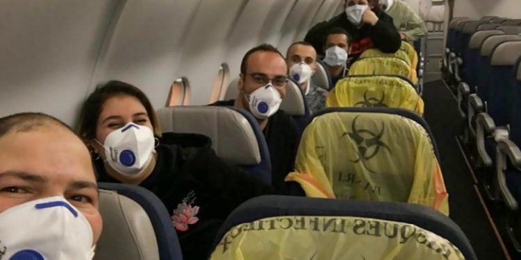 الصين ترسل طائرة إلي إيران لإجلاء مواطنيها بعد انتشار فيروس كورونا 1
