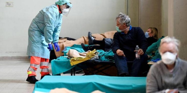 الموتى يتكاثرون.. إيطاليا تسجيل 578 حالة وفاة جديدة بـ كورونا 1
