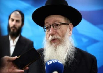 وزير الصحة الإسرائيلي في الواجهة بعد ارتفاع إصابات كورونا بين اليهود المتدينين 1