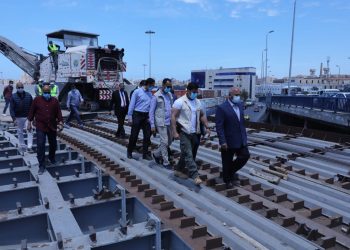 وزير النقل يتابع معدلات تنفيذ عدد من المشروعات بميناء الإسكندرية 3