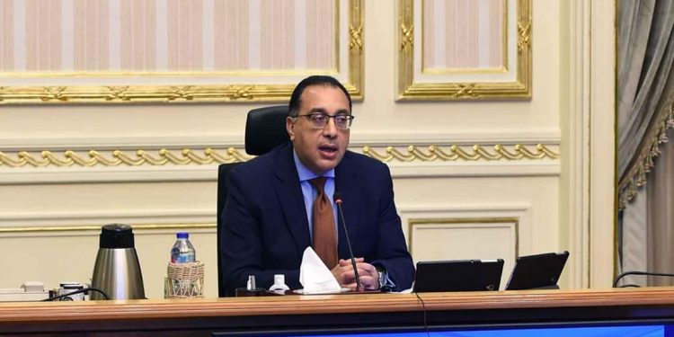رئيس الوزراء: أرجو من المصريين عدم الاستخفاف بأزمة كورونا 1