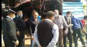 إخلاء سوق الهانوفيل الرئيسى بالإسكندرية منعا لانتشار فيروس كورونا 3