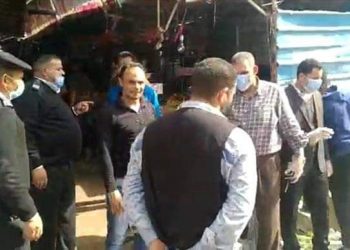 إخلاء سوق الهانوفيل الرئيسى بالإسكندرية منعا لانتشار فيروس كورونا 2