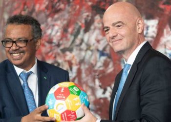 الصحة العالمية توصى بايقاف نشاط كرة القدم لنهاية 2021 2