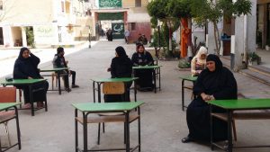 بالصور .. اقبال أصحاب المعاشات على 37 مدرسة بكفر الشيخ لصرف معاشاتهم 5