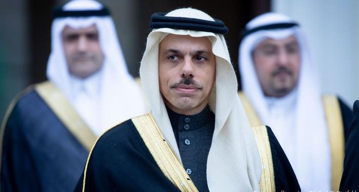 وزير الخارجية السعودي: التصريحات المنسوبة لبوتين عن النفط عارية عن الصحة 1