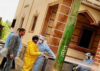 محافظ كفر الشيخ يتابع أعمال حملات النظافة والتطهير لليوم التاسع علي التوالي بكفر العجمي 1