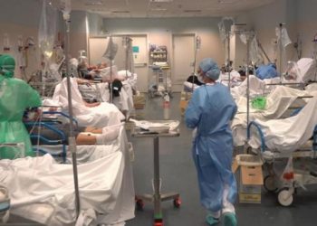 نقابة الأطباء: 44 حالة إصابة بكورونا من الطاقم الطبي بمستشفى الزهراء "بيان" 1