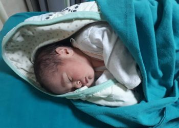 مع أذان المغرب..ولادة طفلان لمصابتين بفيروس كورونا بمستشفى العجوزة للعزل (صور) 1