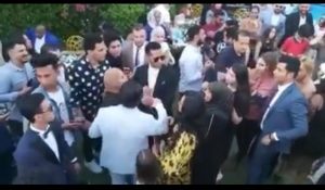 محمد رمضان يضرب بقرارات الحكومة عرض الحائط ويقيم حفل زفاف شقيقته.. فيديو 4