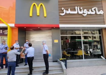 اخلاء وغلق ماكدونالذ الهرم واتخاذ الإجراءات القانونية ضد الإدارة 1