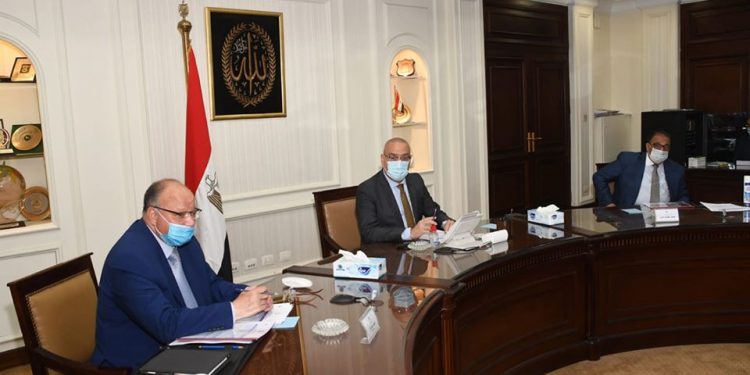 وزير الإسكان ومحافظ القاهرة يتابعان تنفيذ مشروع تطوير "مثلث ماسبيرو" 1