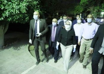 وزيرة الصحة في زيارة لمستشفى حميات العباسية لدعم جهود مواجهة كورونا 2