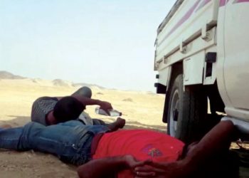 السلطات الكويتية تستضيف مصرياً عالقاً على الحدود.. ظل في الصحراء 63 يوماً 2