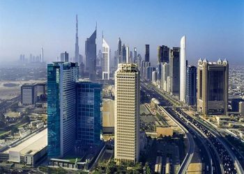 دبي تخفف قيود مكافحة كورونا وتعيد فتح الاقتصاد بعد غداً 1