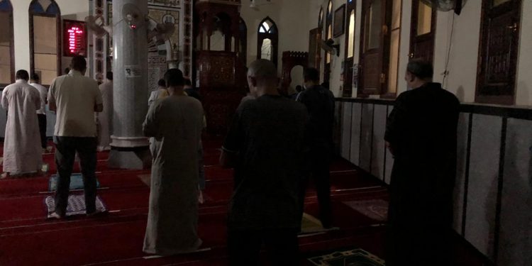 الصلاه في المساجد