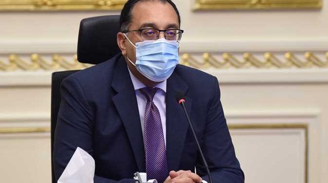 رئيس مجلس الوزراء يستعرض الإصدار الثاني لمركز المعلومات حول فيروس كورونا 1