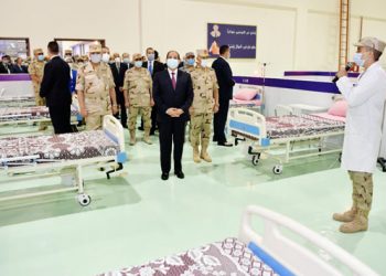 بـ 4 آلاف سرير.. السيسى يتفقد تجهيزات القوات المسلحة للعزل الصحى 1