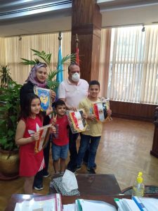 تكريم أسرة الشهيد "أحمد منسي " من رئيس جامعة طنطا 1