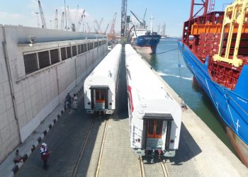 ميناء الإسكندرية يستقبل 22 عربة سكة حديد جديدة 1