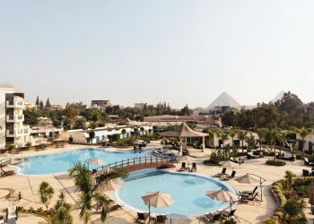 إلغاء التراخيص السياحية لفندق بشارع الهرم.. يسيئ لسمعة مصر 2