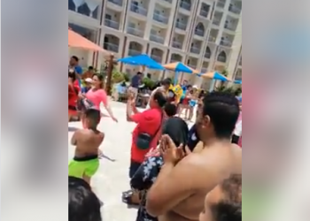 محافظ البحر الأحمر: غلق منشأة سياحية لظهور نزلائها يرقصون على الشاطئ مخالفين قرار التباعد 5