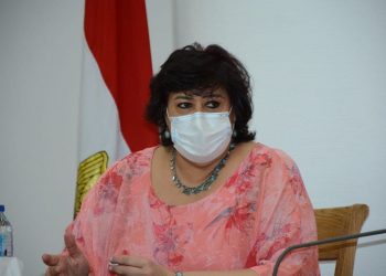 الدكتورة ايناس عبدالدايم وزيرة الثقافة