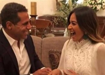 أمينة خليل تحتفل بخطوبتها على المهندس عمر طه فى أجواء عائلية