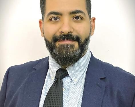 الدكتور حسين الشطي