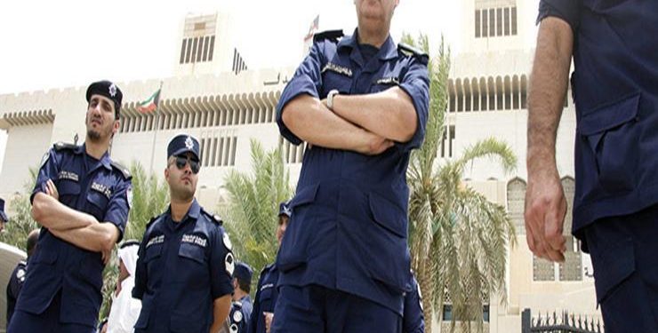 الداخلية الكويتية: التعامل مع مطلوب مسلح أطلق النار على سيارة مدير القوات الخاصة وأحد المنازل 1