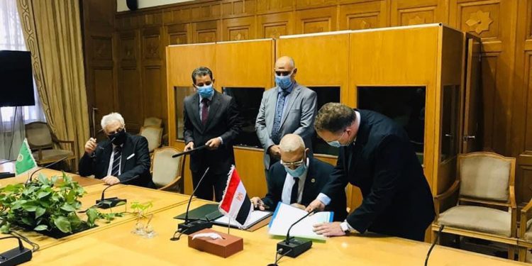 مصر تنضم لإتفاقية التعاون الجمركي العربي 1