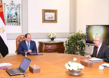 الرئيس السيسي مع رئيس الوزراء ووزير الزراعة