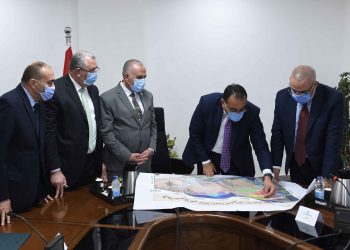 رئيس الوزراء يتابع ملفات استصلاح الأراضى فى سيناء