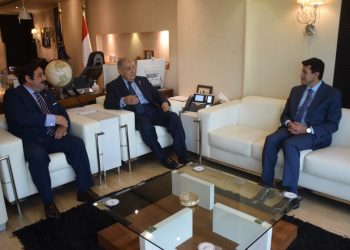 وزير الرياضة يلتقي الرئيس التنفيذي لمجموعة بيت الخبرة للتنمية الاقتصادية