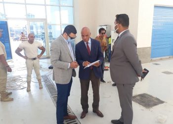 نائب محافظ بورسعيد يتابع أعمال تطوير مجمع الأسواق الجديدة 1