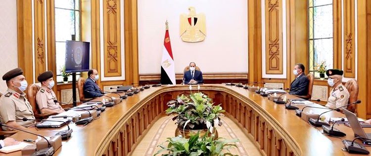 «السيسي» يتابع الموقف التنفيذي لمشروعات تنمية سيناء والعاصمة الإدارية 1