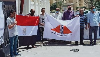 شباب «زايد» يرفعون علم مصر بعد التصويت بـ الشيوخ 3