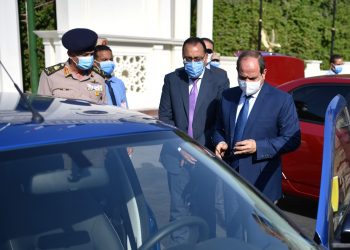 الرئيس السيسى يكلف رئيس الوزراء بتطوير عواصم المحافظات 1