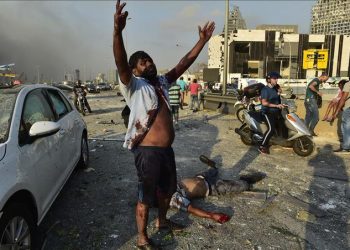 انفجار بيروت.. وضع كل المسؤولين المعنيين بالانفجار قيد الإقامة الجبرية 1