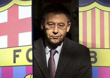 بعد قنبلة ميسي.. استقالة رئيس نادي برشلونة الإسباني 1