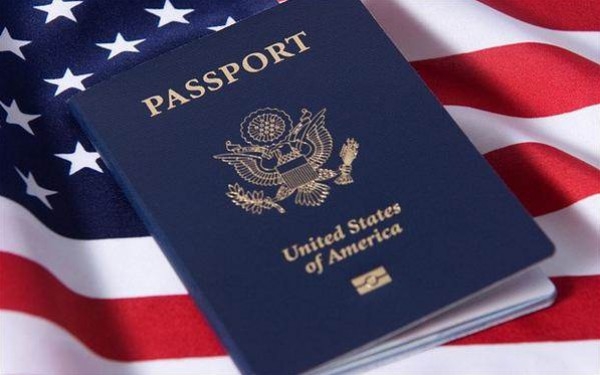 تخلي أكثر من 5800 أمريكي عن الجنسية