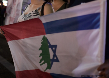 «تقتل القتيل وتمشى في جنازته».. إسرائيل تعرض على لبنان مساعدة طبية (صورة) 5